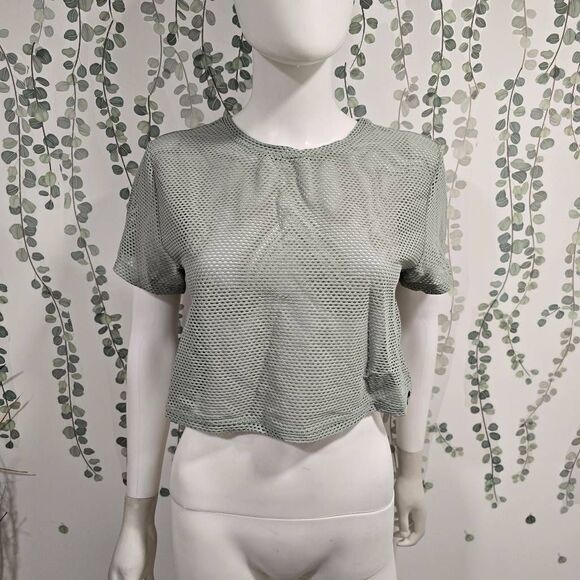 Koral Terrain Open Mesh Crop Top Small NWT • Green Sage Breathable  Active Tee - Picture 3 of 9
